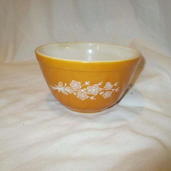 Pyrex Other - Vintage Pyrex